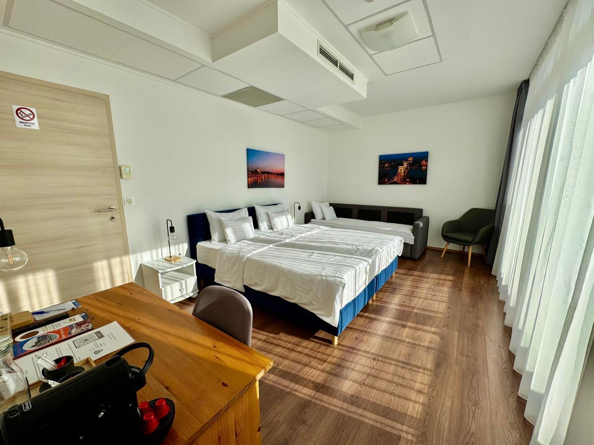 Rooftop City Residence With Deep Garage บูดาเปสต์ ภายนอก รูปภาพ